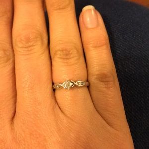 10k white gold promise ring, diamonds are real